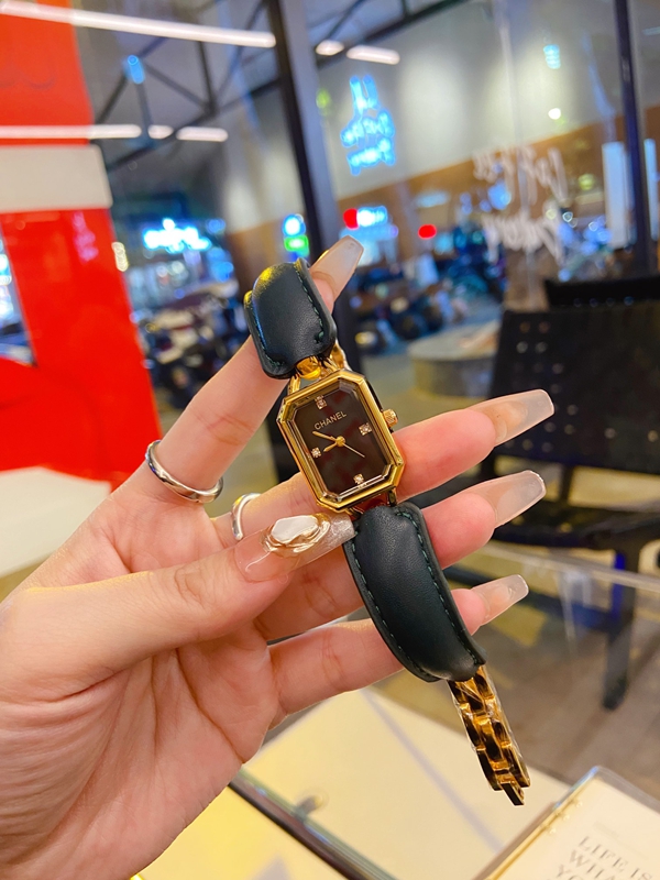 ブランド時計内部構造